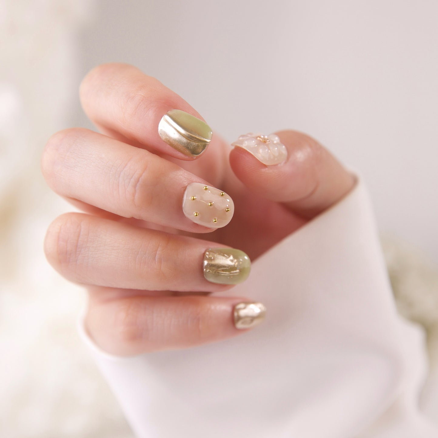 Pressii 24 Fresh Spring Handmade Reusable Press-on Nail