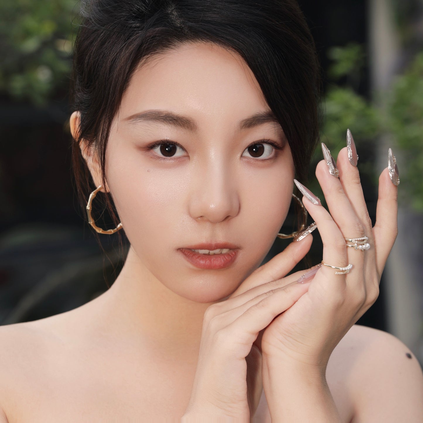 Pressii 1 Petal Cascade Handmade Reusable Press-on Nail