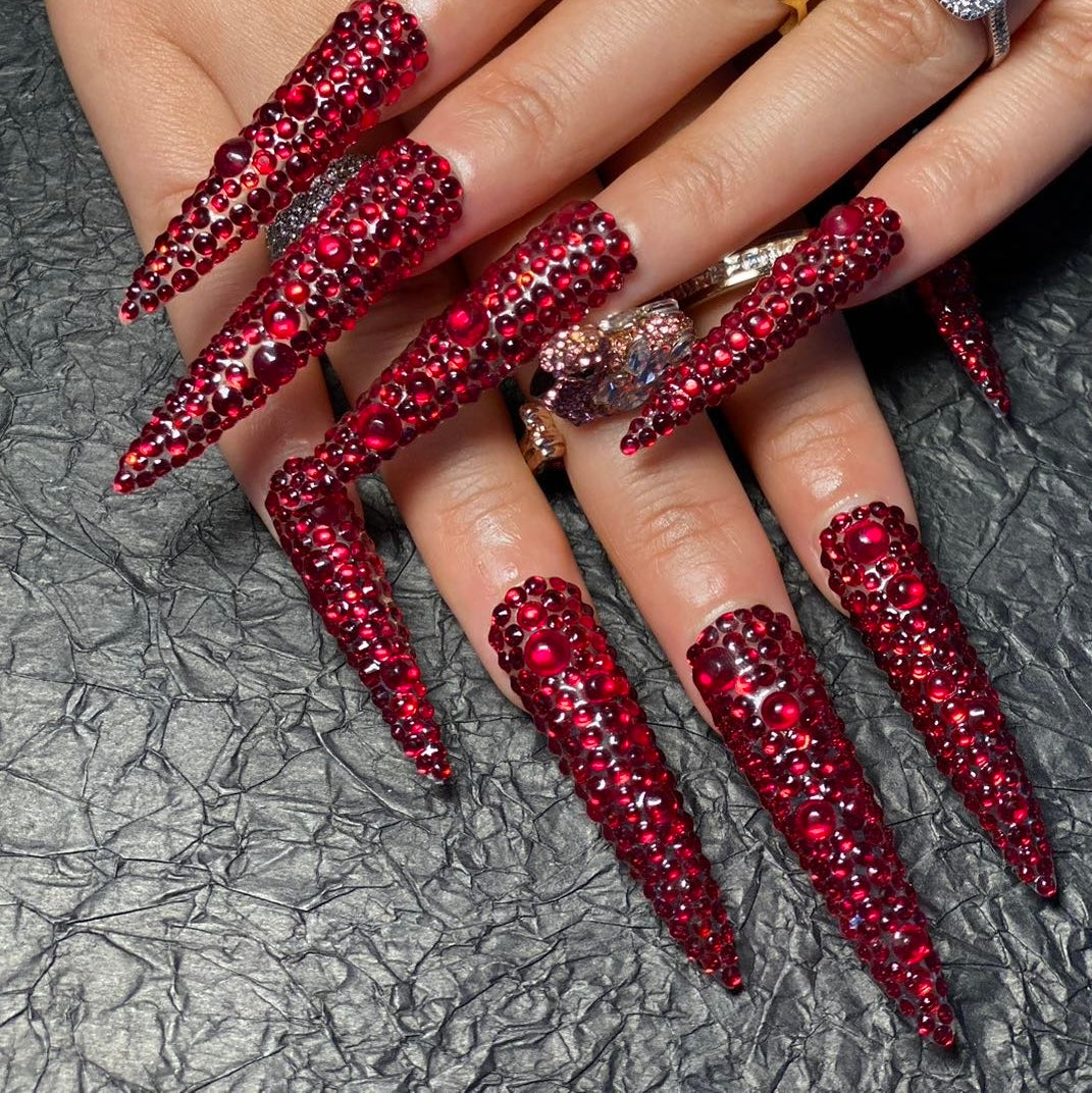 Pressii 168 Crimson Crown Reusable Press-on Nail