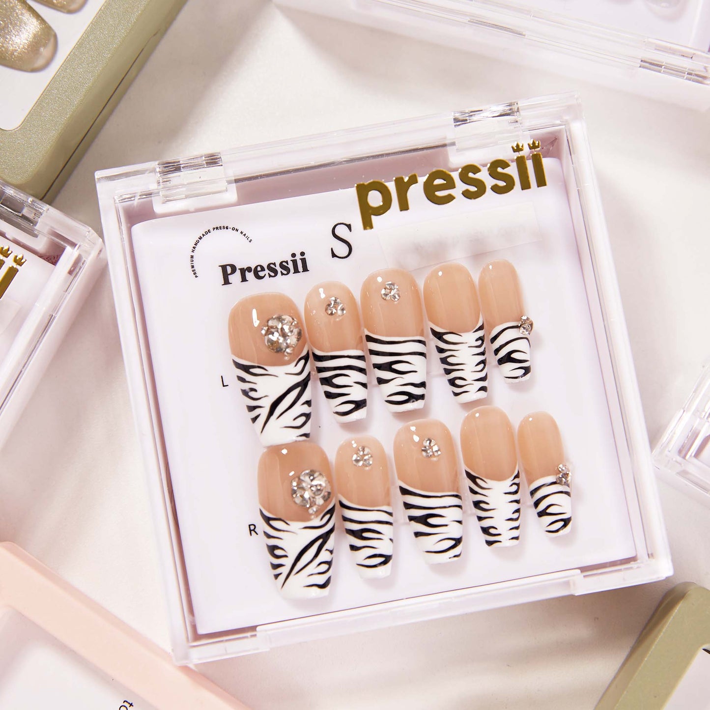 Pressii 68 Zebra Tips Press-on Nails Handmade Reusable Nail