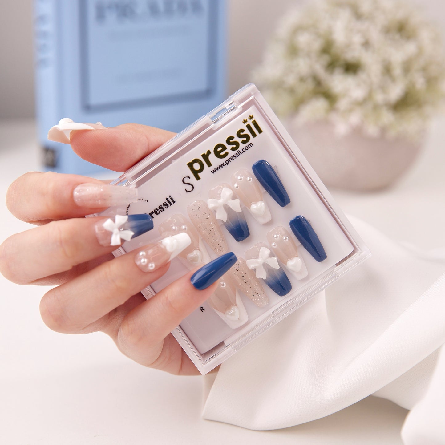 Pressii 80 Indigo Darling Handmade Reusable Press-on Nail