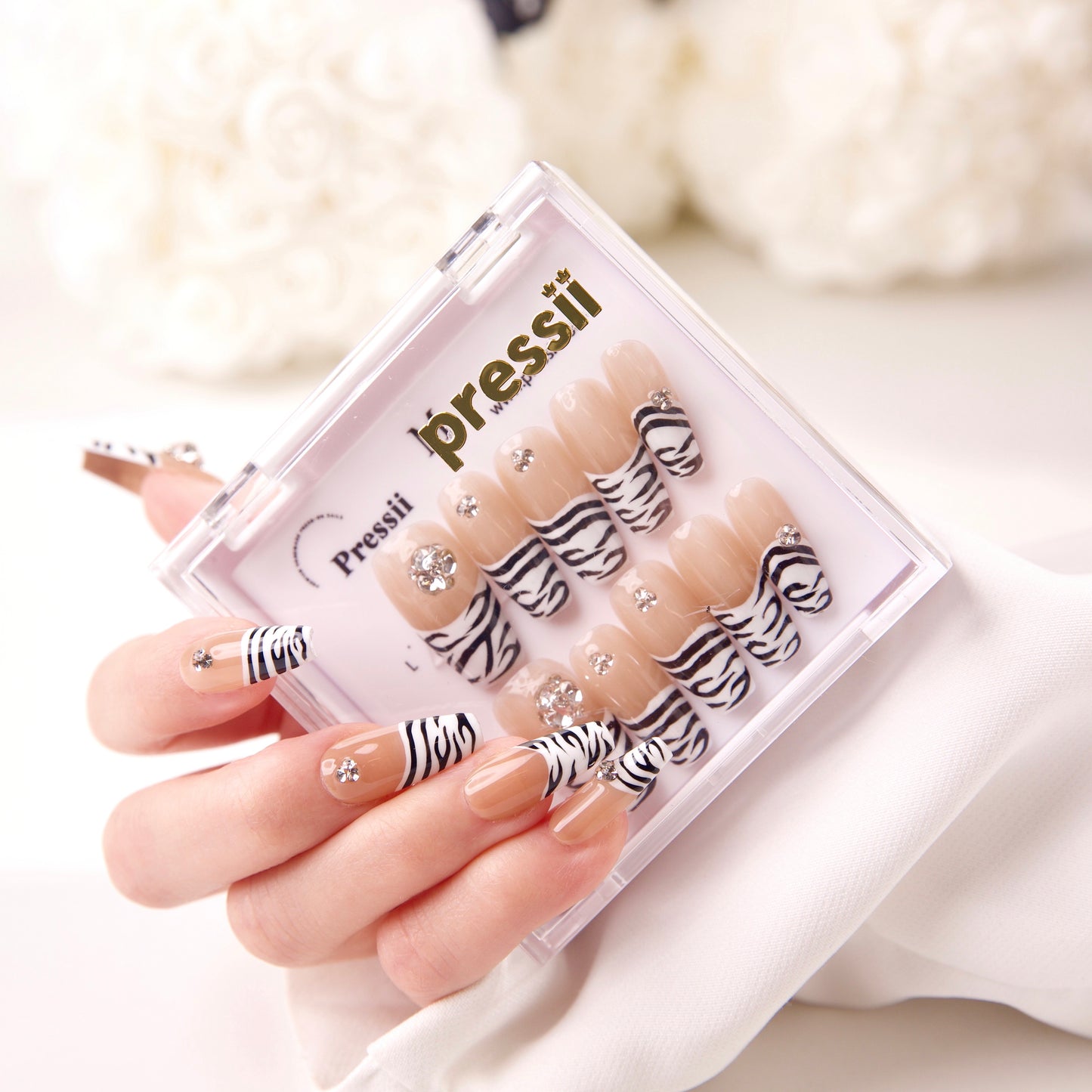 Pressii 68 Zebra Tips Press-on Nails Handmade Reusable Nail