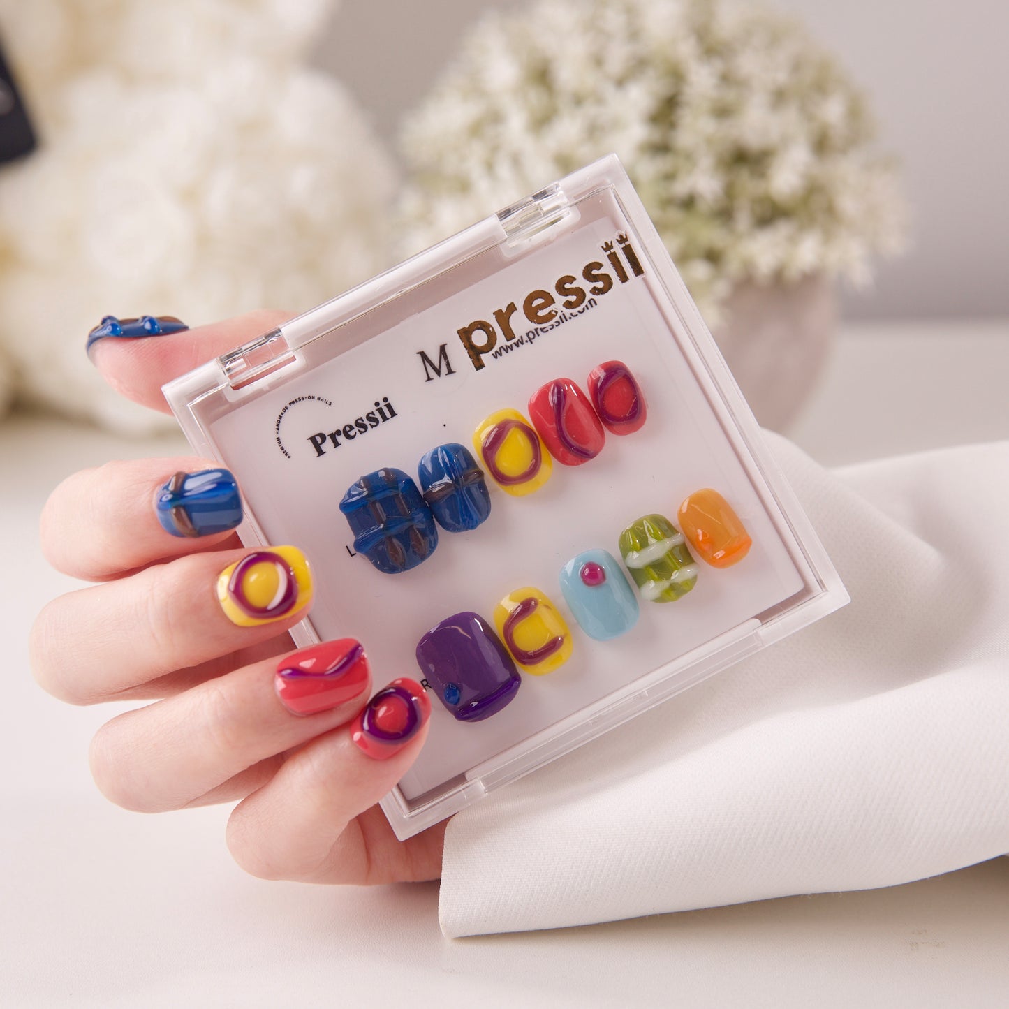 Pressii 142 Nostalgia Handmade Reusable Press-on Nail