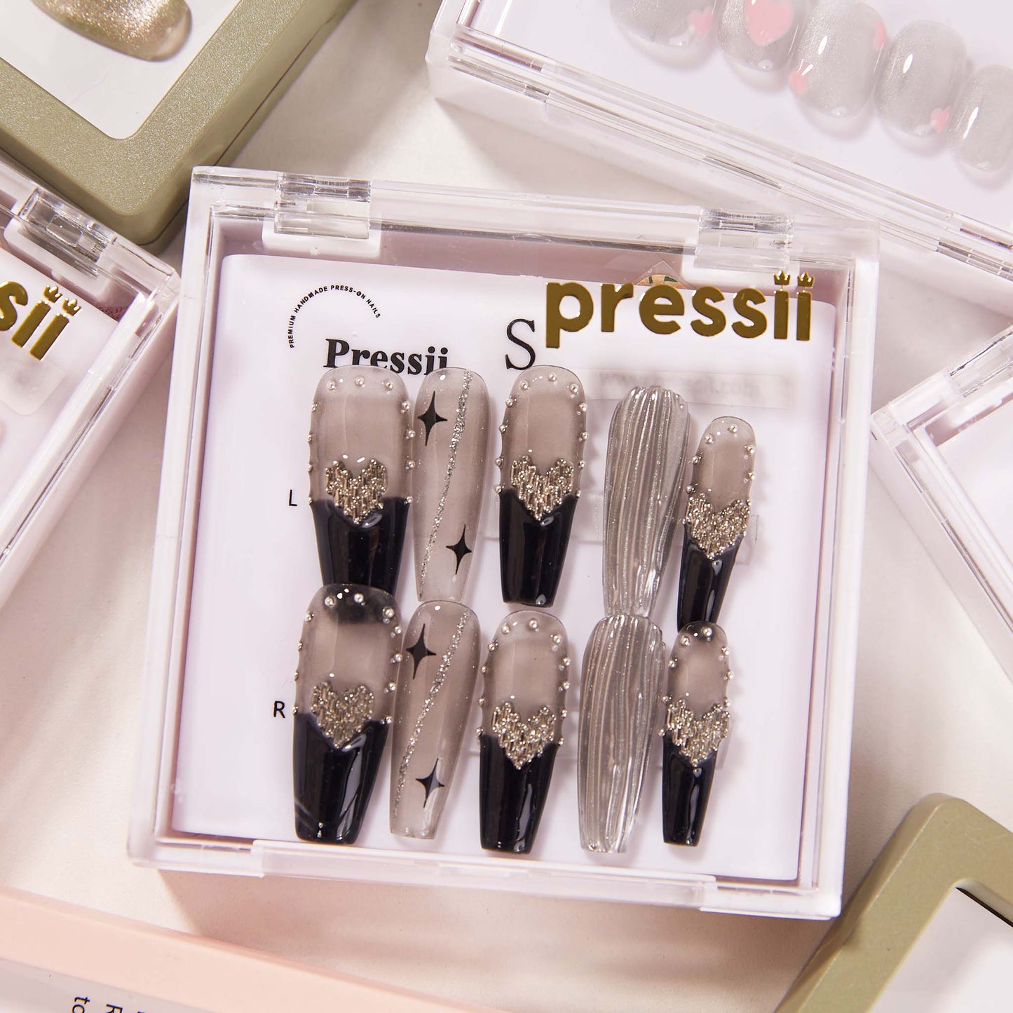 Pressii 3 Charcoal Bead Handmade Reusable Press-on Nail